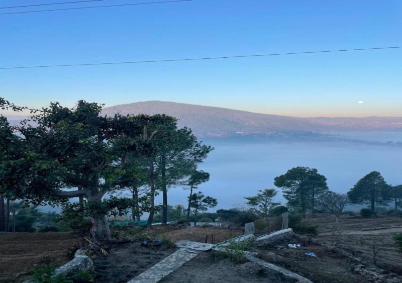 Hotel Maa Bhagwati Almora Exterior foto